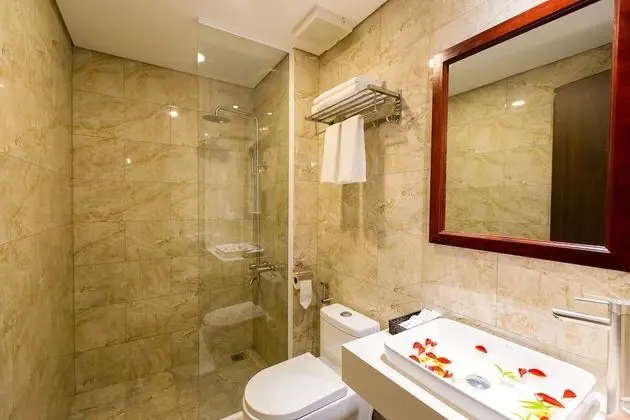 Deluxe Tek Büyük Yataklı Oda, Balkon