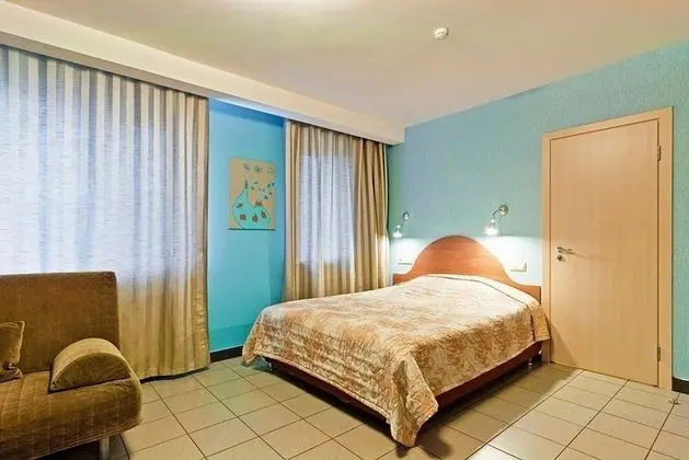 Comfort Tek Büyük Yataklı Oda