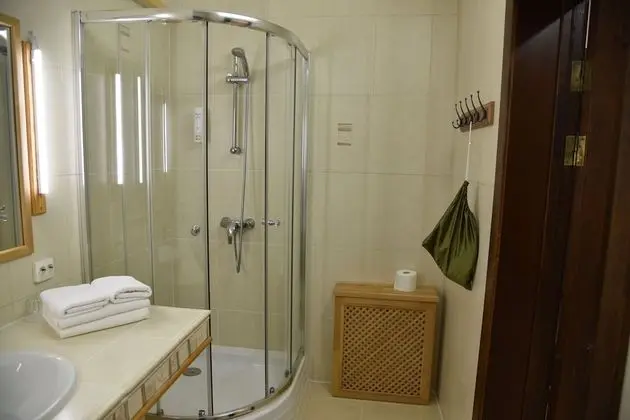 Standard Tek Büyük veya İki Ayrı Yataklı Oda