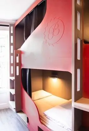 Standard Ortak Ranzalı Oda, Nehir Manzaralı (Shared Bathroom)