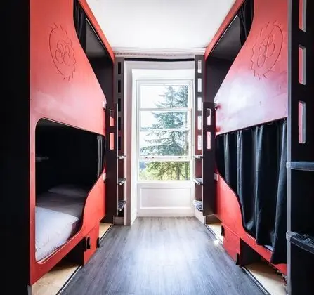 Standard Ortak Ranzalı Oda, Nehir Manzaralı (Shared Bathroom)