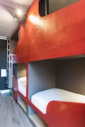 Standard Ortak Ranzalı Oda, Nehir Manzaralı (Shared Bathroom)