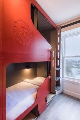 Standard Ortak Ranzalı Oda, Nehir Manzaralı (Shared Bathroom)