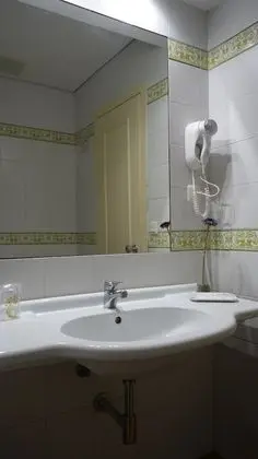 Tek Büyük Yataklı Oda (with extra bed)