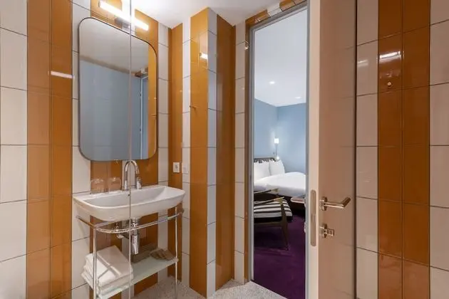 Bazzar Small Room