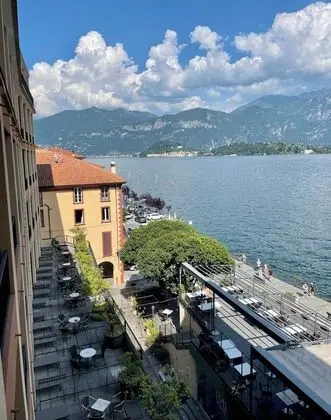 Tek Büyük Yataklı Oda, Balkon, Göl Manzaralı