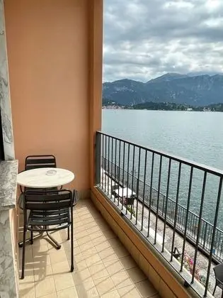 Tek Büyük Yataklı Oda, Balkon, Göl Manzaralı