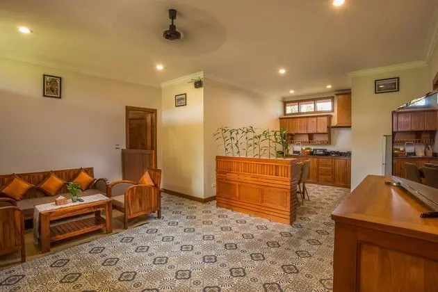 Grand Villa (President Suite)