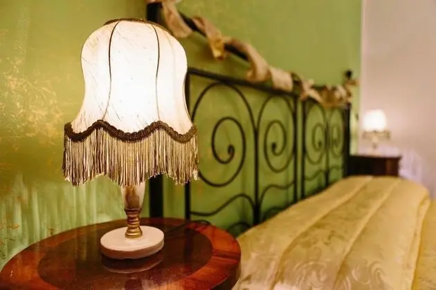 Tek Büyük veya İki Ayrı Yataklı Oda, Balkon