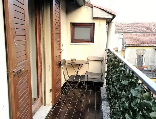 Tek Büyük veya İki Ayrı Yataklı Oda, Balkon