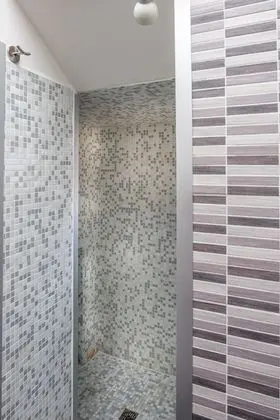 Tek Büyük veya İki Ayrı Yataklı Oda, Balkon