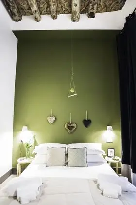 Deluxe Tek Büyük Yataklı Oda (Assenzio)