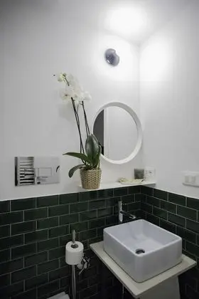 Deluxe Tek Büyük Yataklı Oda (Assenzio)