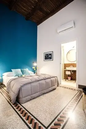 Deluxe Tek Büyük Yataklı Oda (Old Fashioned)