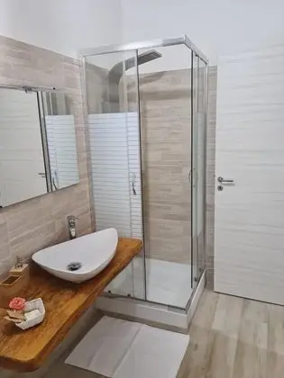 Oda, 1 Yatak Odası, Sigara İçilebilir, Balkon