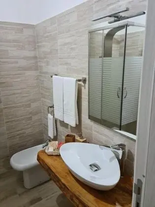 Oda, 1 Yatak Odası, Sigara İçilebilir, Balkon