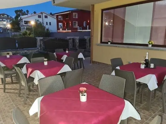 Oda, 1 Yatak Odası, Sigara İçilebilir, Balkon