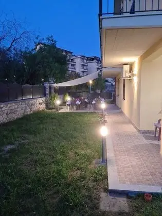 Oda, 1 Yatak Odası, Sigara İçilebilir, Balkon