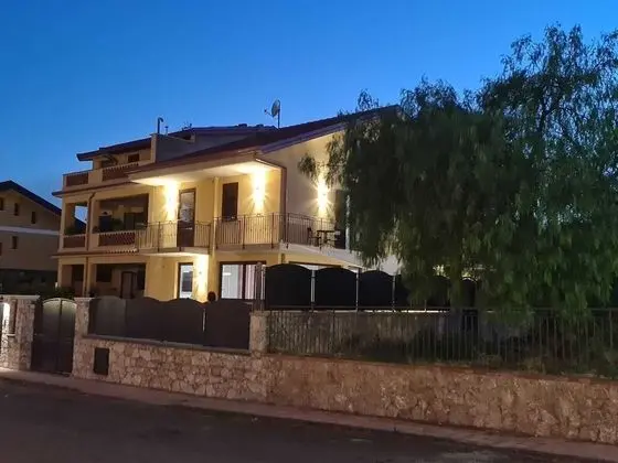 Oda, 1 Yatak Odası, Sigara İçilebilir, Balkon