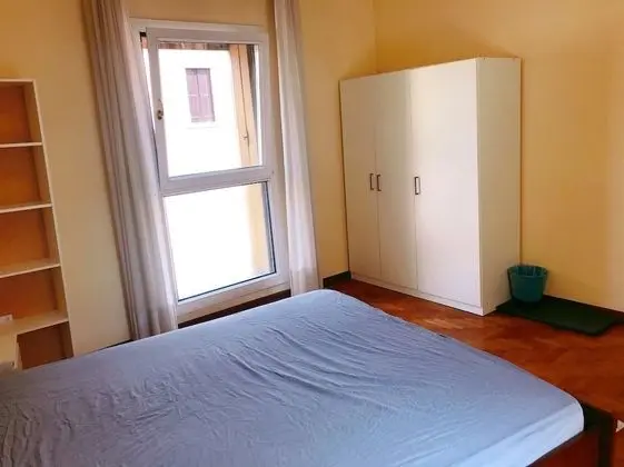 Ortak Ranzalı Oda, 1 Yatak Odası, Buzdolabı