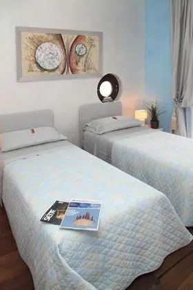 Deluxe Tek Büyük veya İki Ayrı Yataklı Oda, Özel Banyo, Şehir Manzaralı