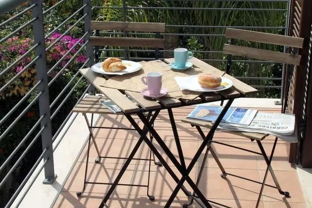 Deluxe Tek Büyük Yataklı Oda, Balkon