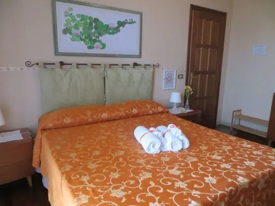 Tek Büyük Yataklı Oda, Ortak Banyo, Deniz Manzaralı