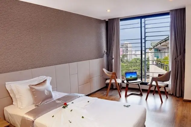 Deluxe Tek Büyük veya İki Ayrı Yataklı Oda, Şehir Manzaralı