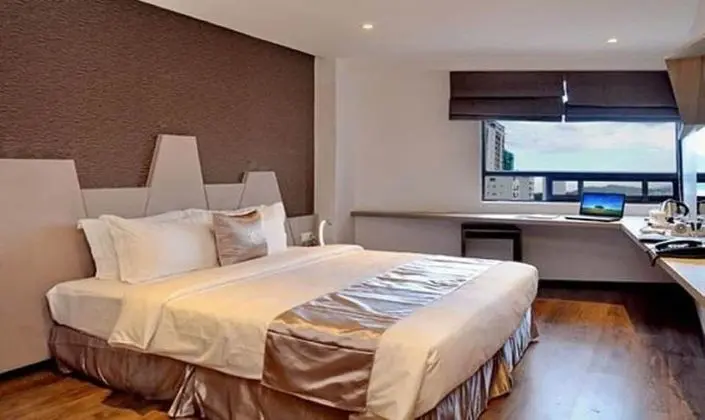 Deluxe Tek Büyük veya İki Ayrı Yataklı Oda, Şehir Manzaralı