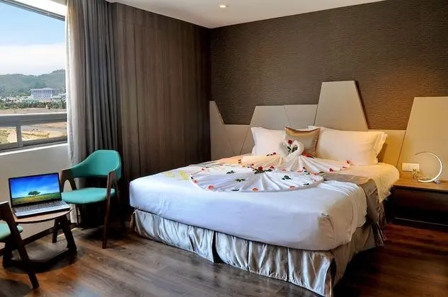 Deluxe Tek Büyük veya İki Ayrı Yataklı Oda, Şehir Manzaralı