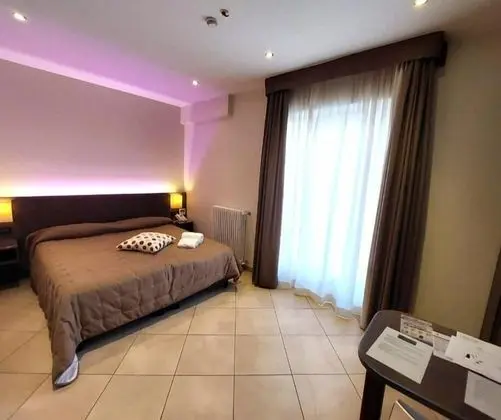 Deluxe Tek Büyük veya İki Ayrı Yataklı Oda, 1 Yatak Odası, Şehir Manzaralı