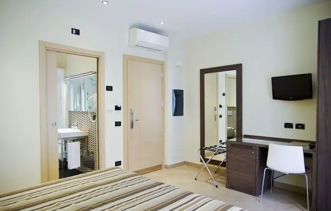 Tek Büyük veya İki Ayrı Yataklı Oda