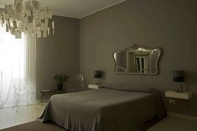 Superior Tek Büyük veya İki Ayrı Yataklı Oda