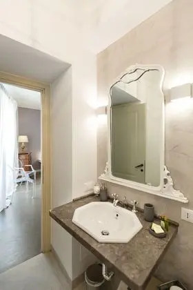 Superior Tek Büyük veya İki Ayrı Yataklı Oda