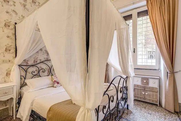 Classic Üç Kişilik Oda