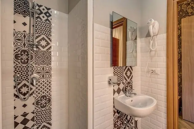 Superior Oda, Balkon