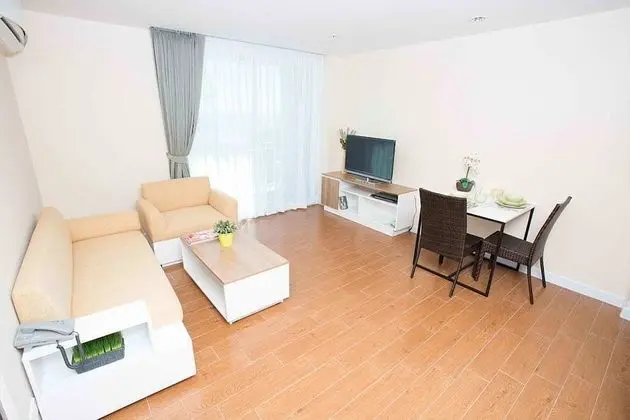 One Bedroom Suite