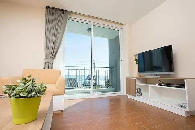 One Bedroom Suite