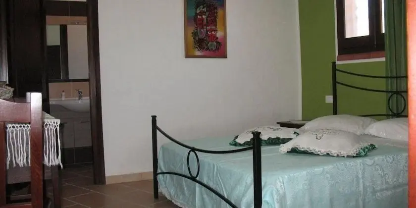 Tek Büyük Yataklı Oda, Özel Banyo (Green)