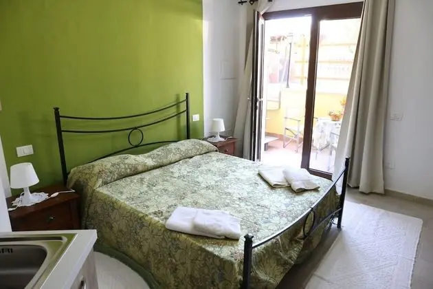 Tek Büyük Yataklı Oda, Özel Banyo (Green)