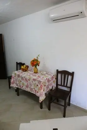 Tek Büyük Yataklı Oda, Özel Banyo (Yellow)