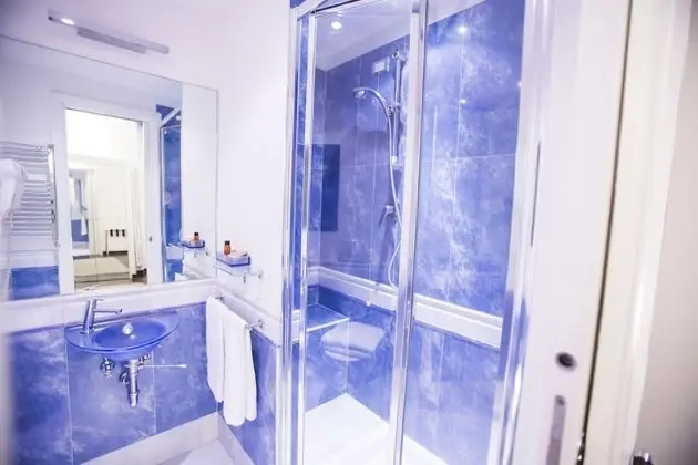 Tek Büyük Yataklı Oda (with extra bed)