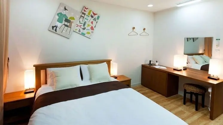 Deluxe Tek Büyük Yataklı Oda (Type A)