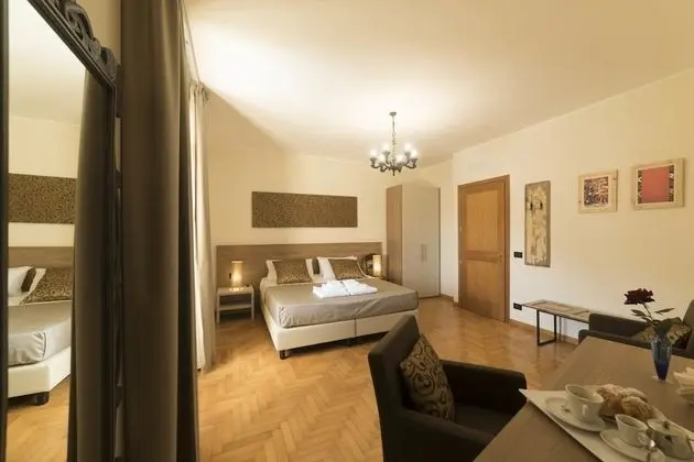 Deluxe Üç Kişilik Oda, 1 Yatak Odası, Özel Banyo, Bahçe Manzaralı