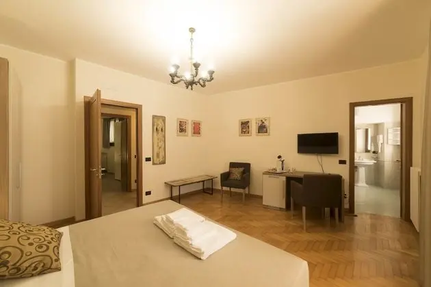 Deluxe Üç Kişilik Oda, 1 Yatak Odası, Özel Banyo, Bahçe Manzaralı