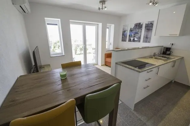 Superior Apart Daire, Veranda, Deniz Manzaralı