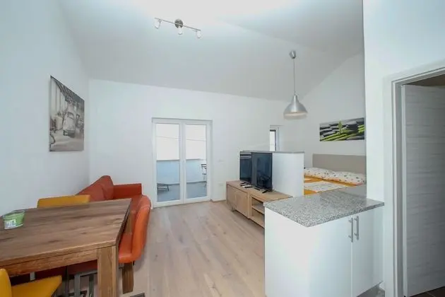 Superior Stüdyo, Deniz Manzaralı