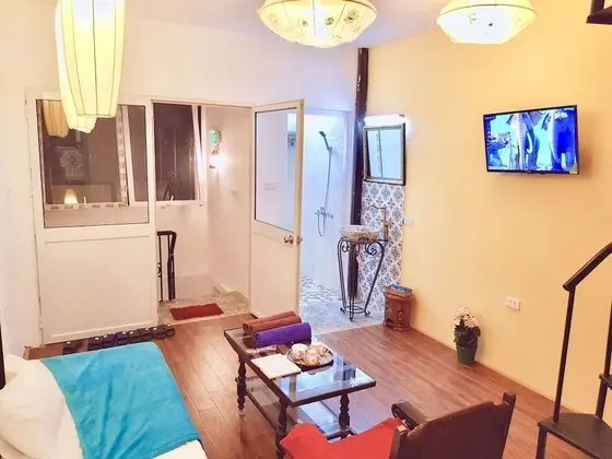 Apart Daire, Teras, Şehir Manzaralı