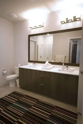 Büyük Yataklı Tek Kişilik Oda