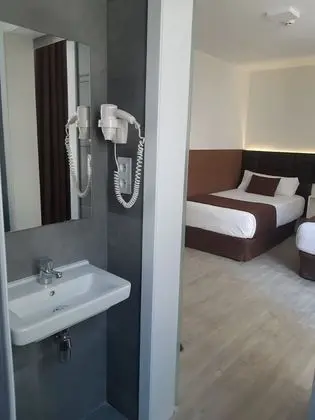İki Ayrı Yataklı Oda
